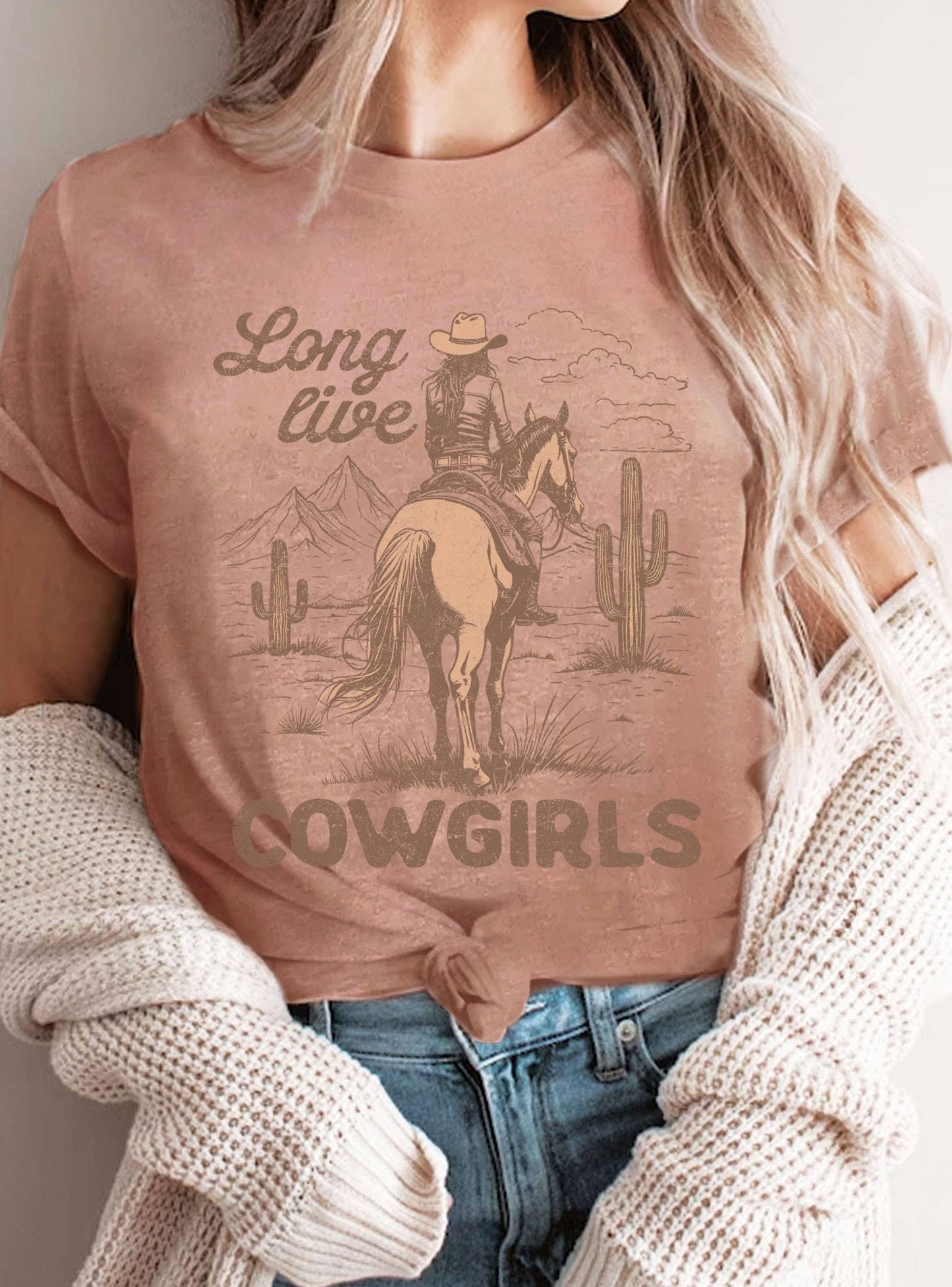 LONG LIVE COWGIRLS GRAPHIC TSHIRTS