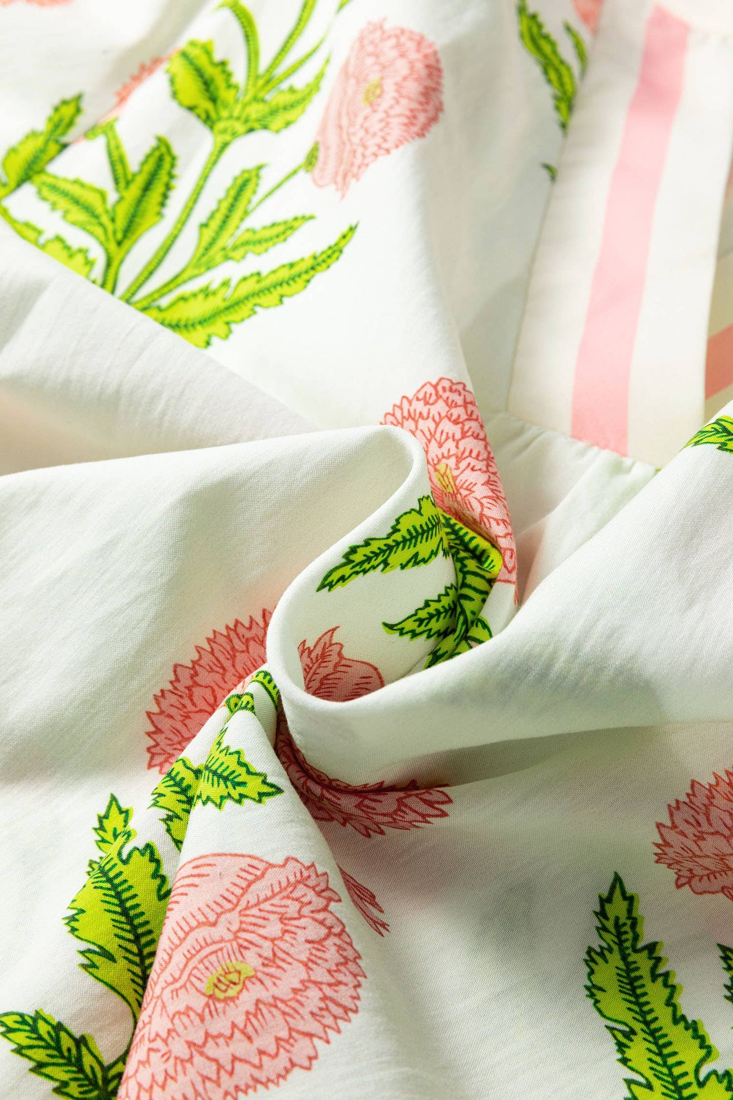Summer Wild Flower Print V Neck 3/4 Sleeve Blouse
