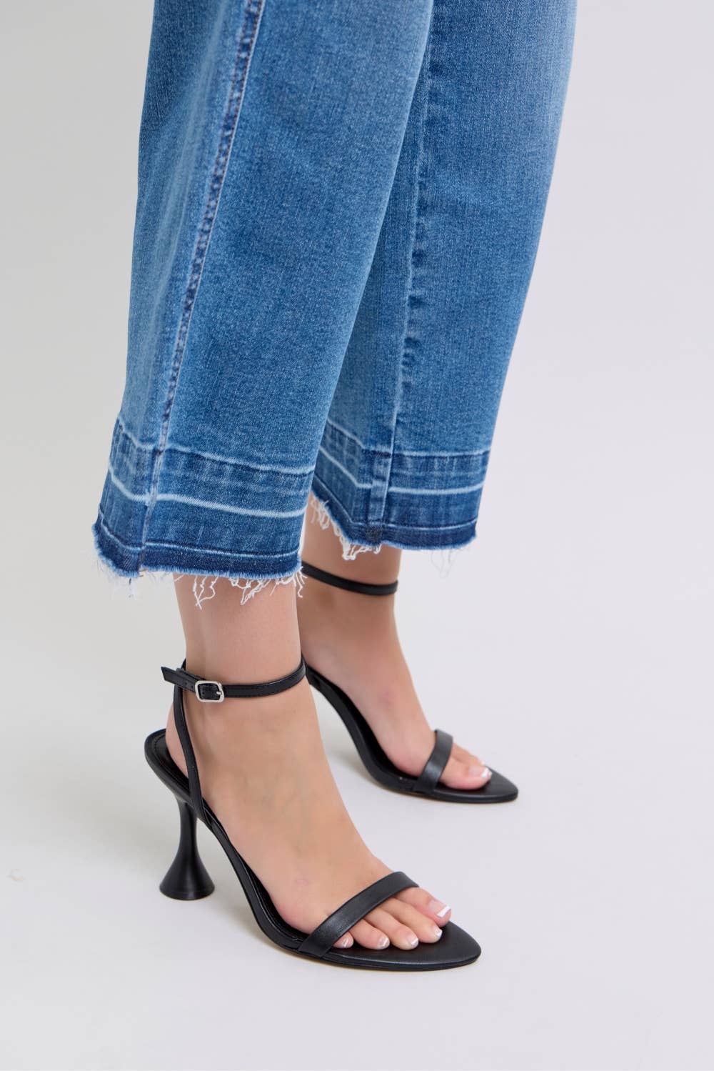 HW Tummy Control Release Hem Crop Wide