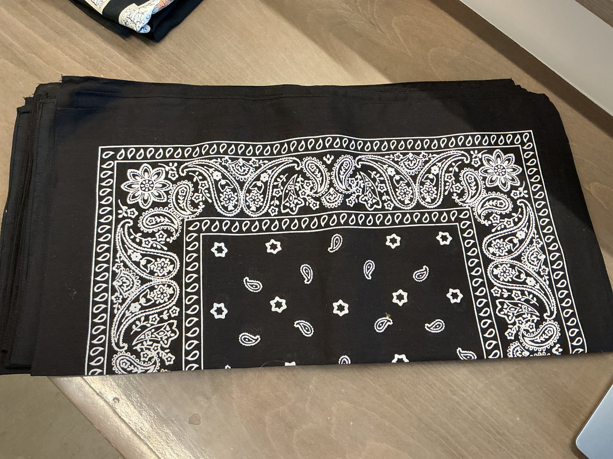 Black bandanna