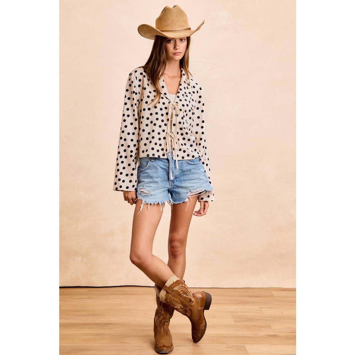 POLKA DOT TIE FRONT DETAIL COLLARED TOP