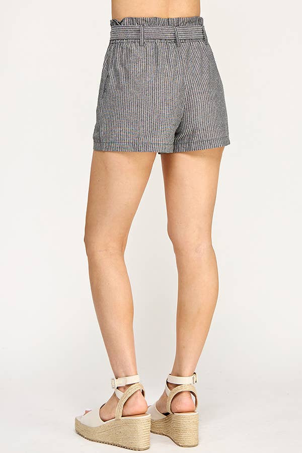 STRIPED HIGH WAISTED SHORT WITH TIE BELT