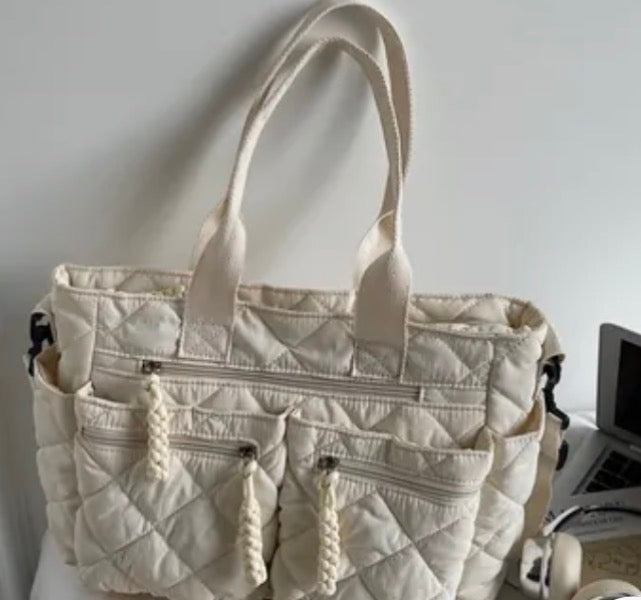 Nylon tote bag