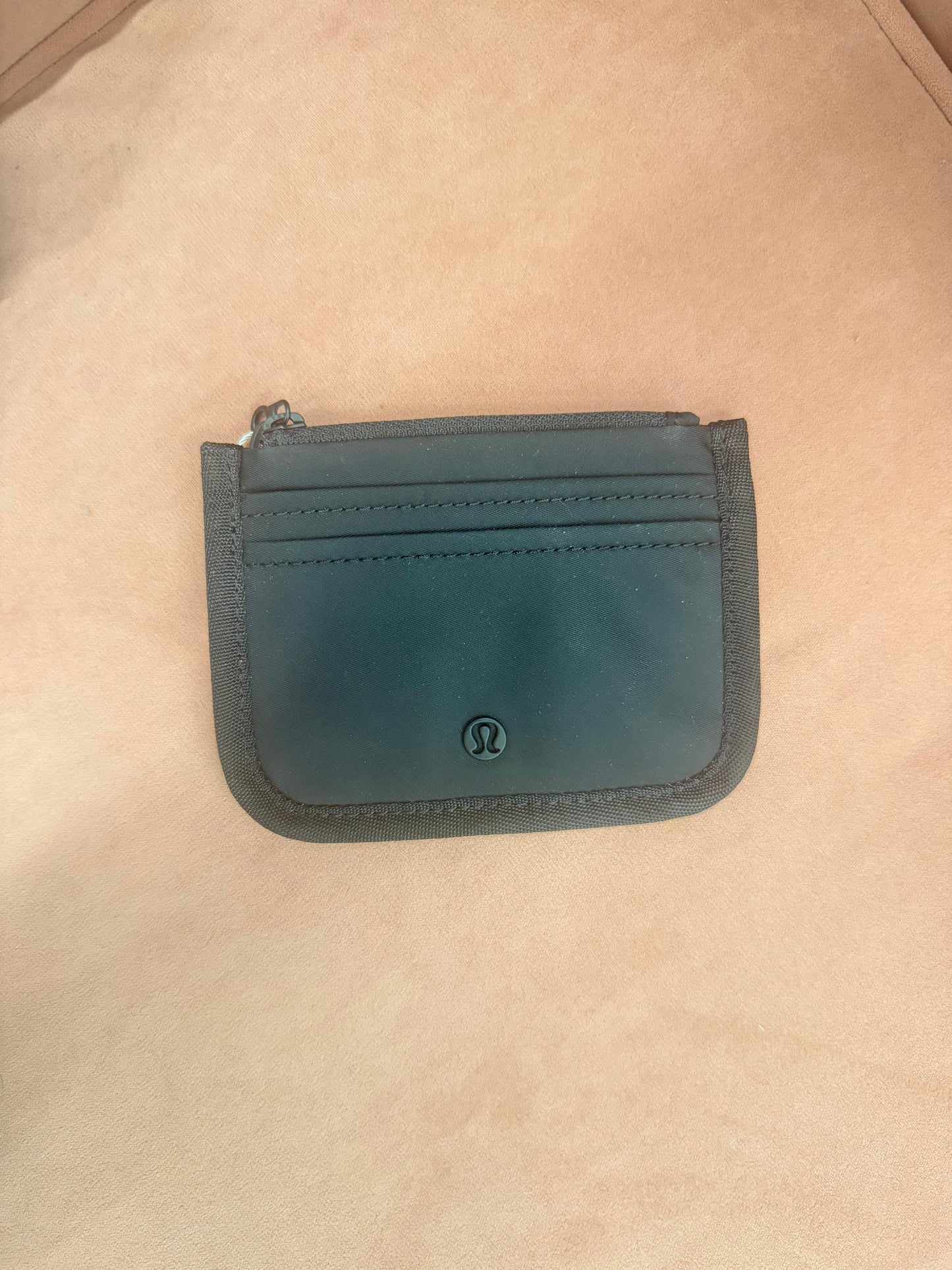 Lululemon card case