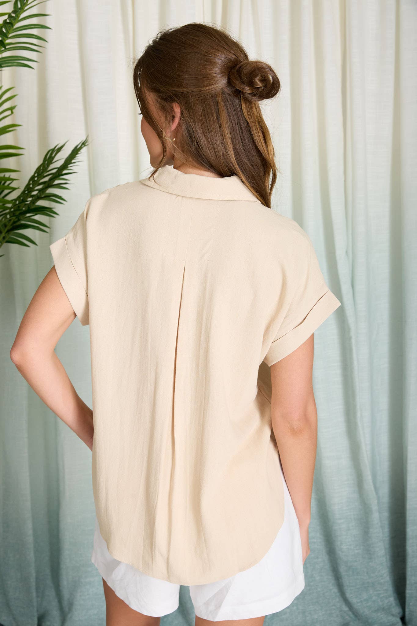 COLLARED SPLIT NECK CUFF SLEEVE U HEM LINEN TOP