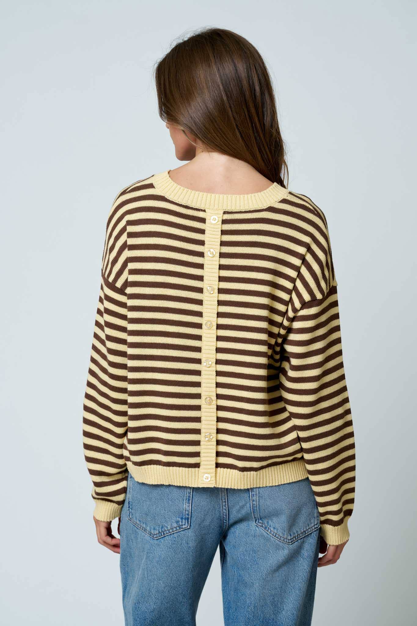 STRIPE RELAXED BACK BUTTON DETAIL KNIT SWEATER