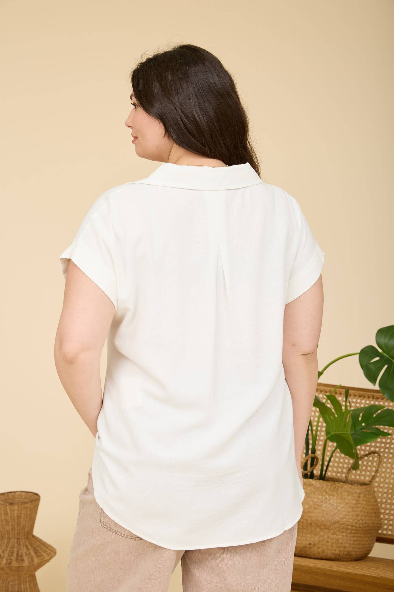 PLUS COLLARED SPLIT NECK CUFF SLEEVE LINEN TOP