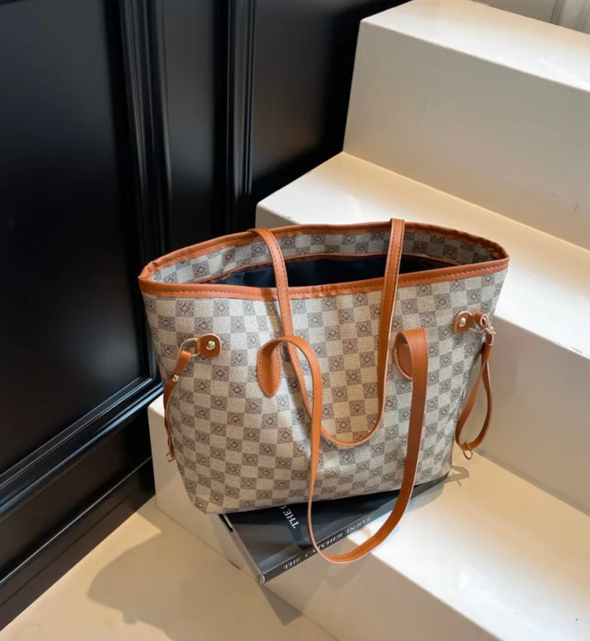 Vintage Checkerboard Print Tote