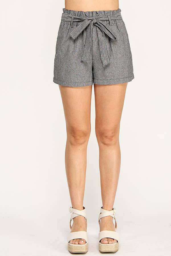 STRIPED HIGH WAISTED SHORT WITH TIE BELT