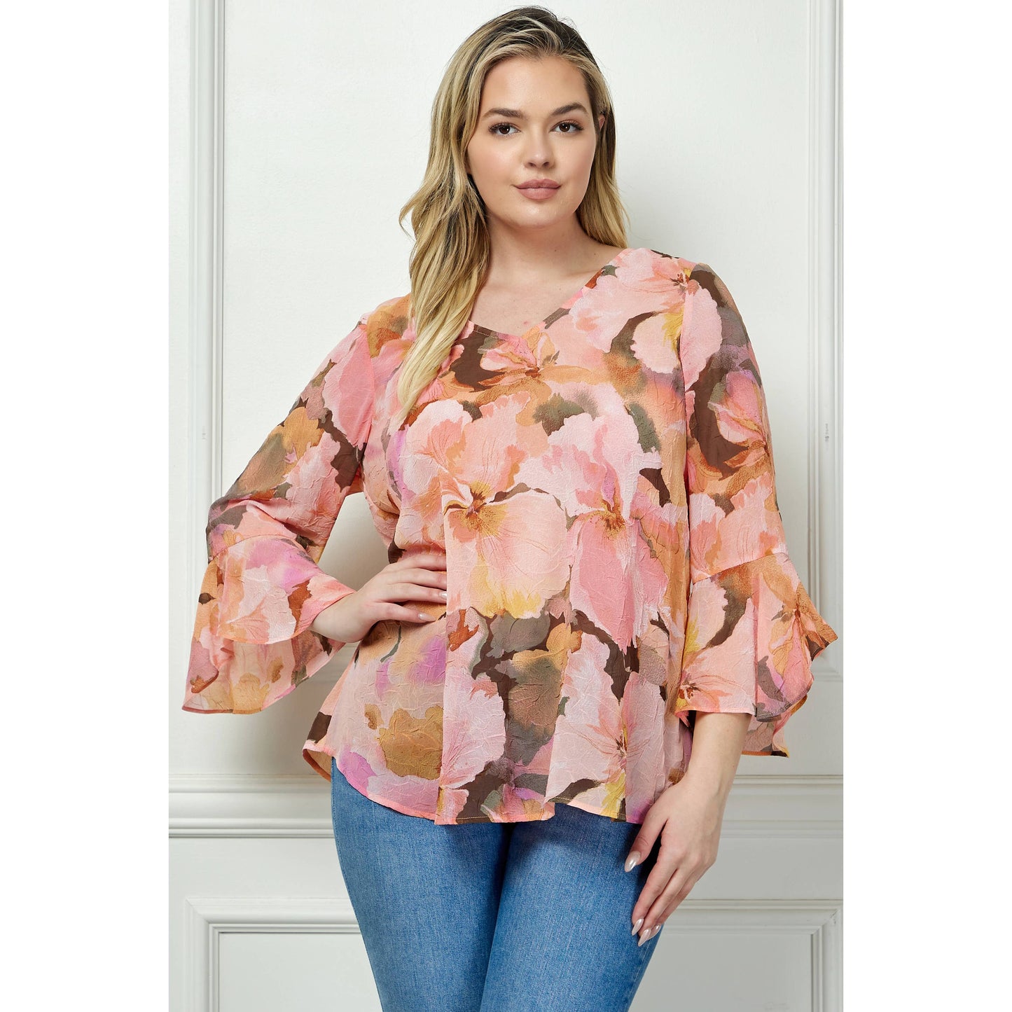 PLUS SIZE RUFFLE SLEEVE V-NECK SWING TOP