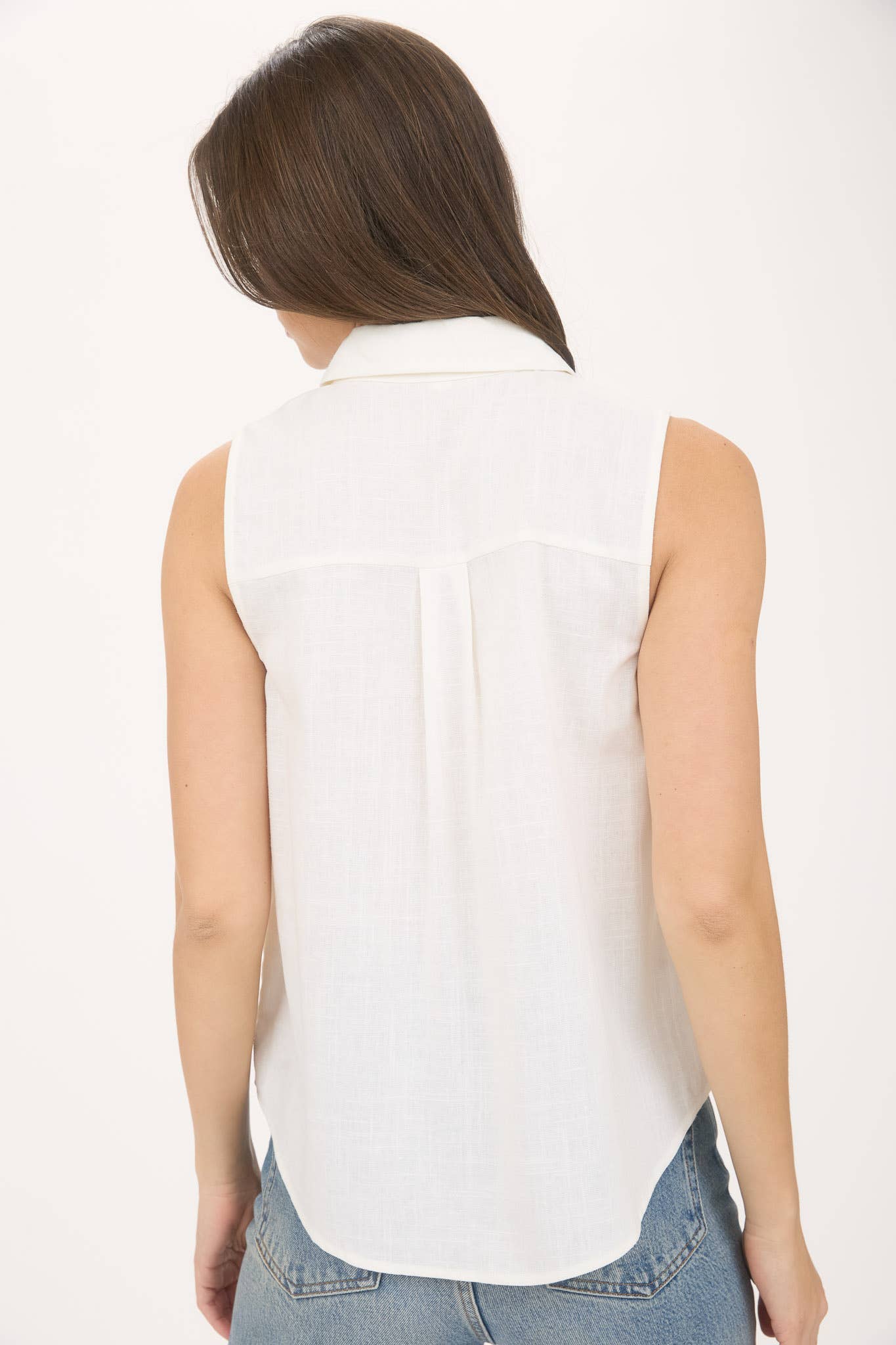 COLLARED BUTTON DOWN SLEEVELESS SHIRT