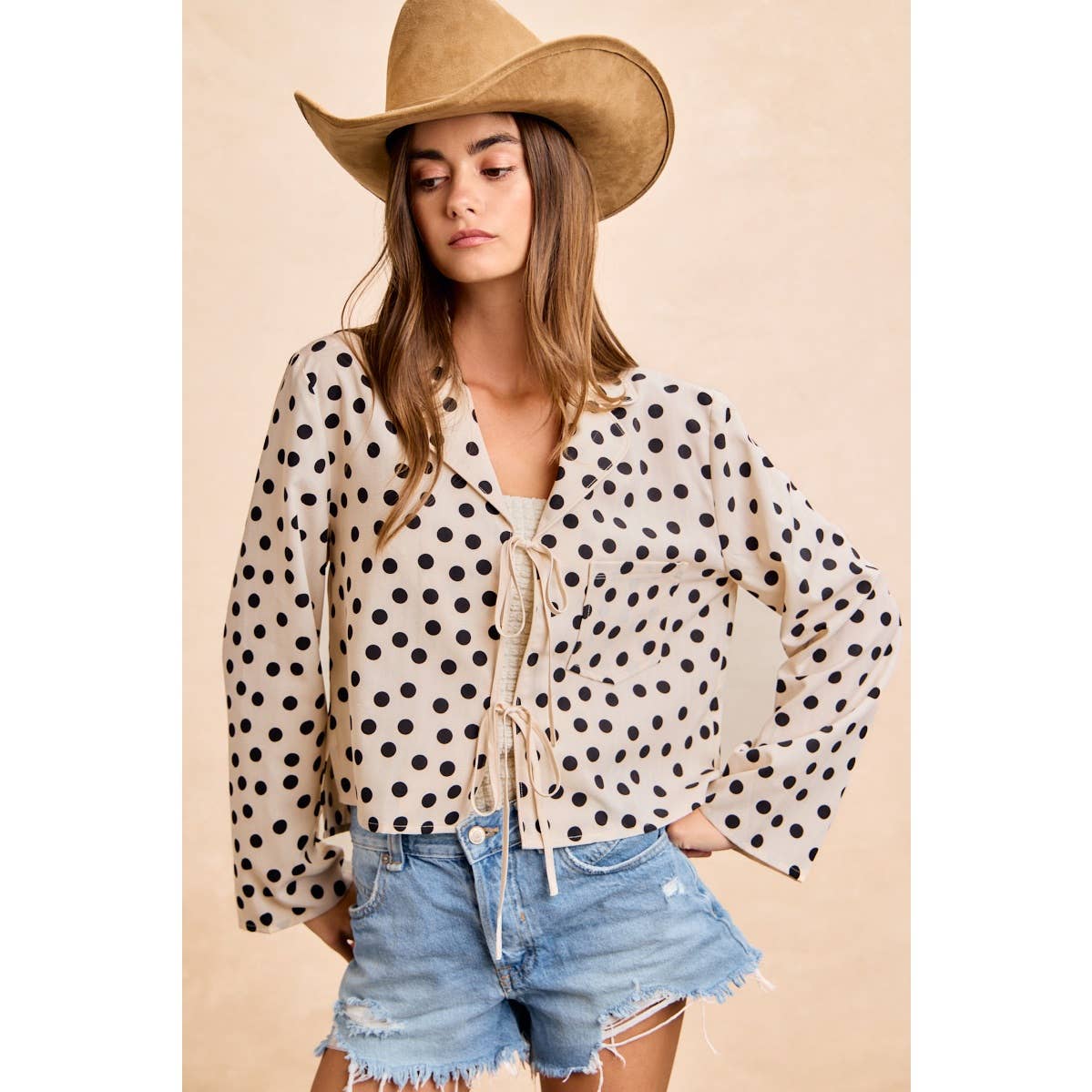 POLKA DOT TIE FRONT DETAIL COLLARED TOP